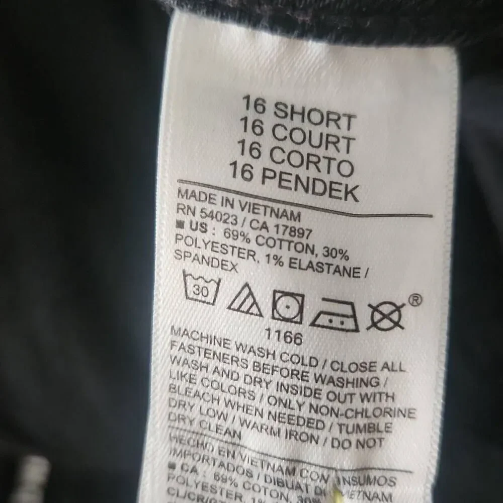 Old Navy Women's Size 16 Short Black High Rise Straight Jeans